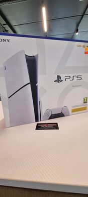 PlayStation 5 Slim, Black & White, 825GB