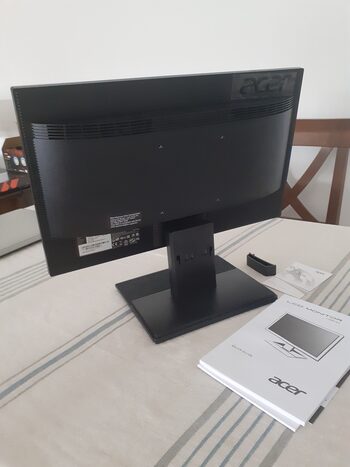 Buy Monitor Acer V196HQLAB 18.5" LED