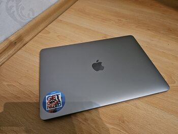 Buy Apple MacBook Air Intel i3-1000NG4 Intel Iris Plus Graphics G7 / 8GB DDR4 / 256GB NVME / 49.9 Wh / 802.11 ac / Silver