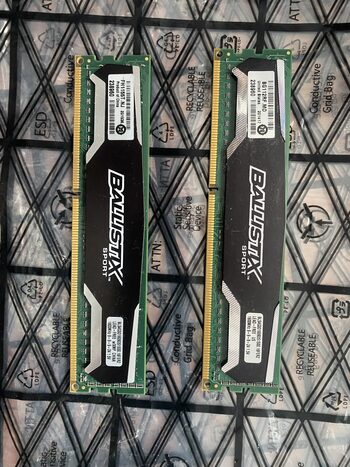 Crucial Ballistix Sport 4 GB (1 x 4 GB) DDR3-1600 Black / Silver PC RAM