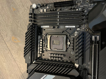 Asus ROG MAXIMUS XII HERO (WI-FI) Intel Z490 ATX DDR4 LGA1200 3 x PCI-E x16 Slots Motherboard for sale
