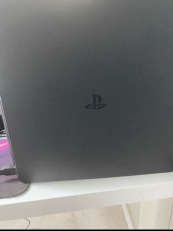 PS4 slim