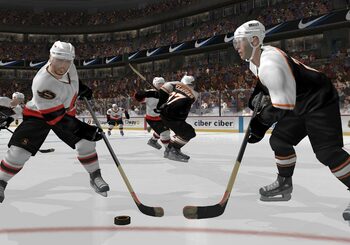 Get NHL 2005 Nintendo GameCube