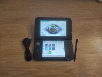Atrištas (modded) Nintendo 3DS XL, Black & Silver