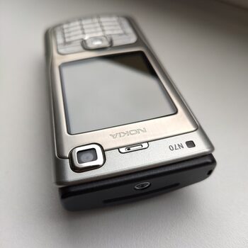 Buy Nokia N70 Silver