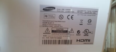 Labai geras 27“ Samsung FHD LED kompiuterio monitorius C27B750X už 60€ su HDMI