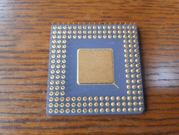 AMD Am486 DX2-66 (Intel 486 DX2 klonas) 66MHz