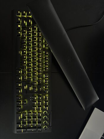 RGB MECHANINĖ RAZER BLACKWIDOW V4 KLAVIATŪRA
