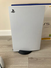 Get Playstation 5 825 GB