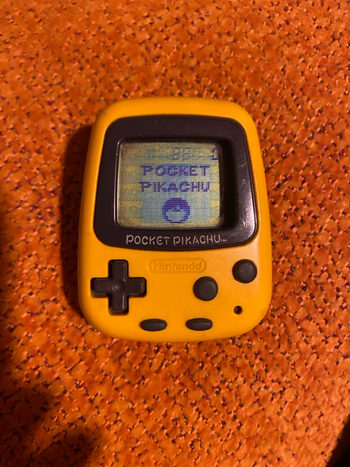 Consola mini pocket pikachu