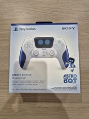 Mando DualSense ASTRO BOT Limited Edition