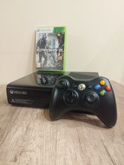 Xbox 360 E Black 4GB pilnas komplektas.