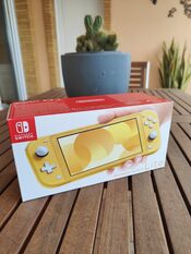 Nintendo Switch Lite + Caja