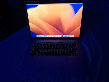 Buy Apple MacBook Pro 15 (2019) Intel i7-9750H Intel Radeon Pro 555X / 32GB DDR4 / 1024GB NVME / 83 Wh / 339S00056 / Silver