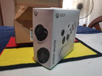 Get Mando Xbox Series X|S BLANCO (PRECINTADO) compatible con Xbox One, Pc y Móvil