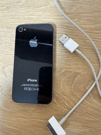 Apple iPhone 4s 64GB Black