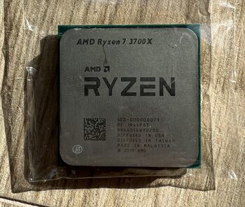 AMD Ryzen 7 3700X 3.6-4.4 GHz AM4 8-Core CPU