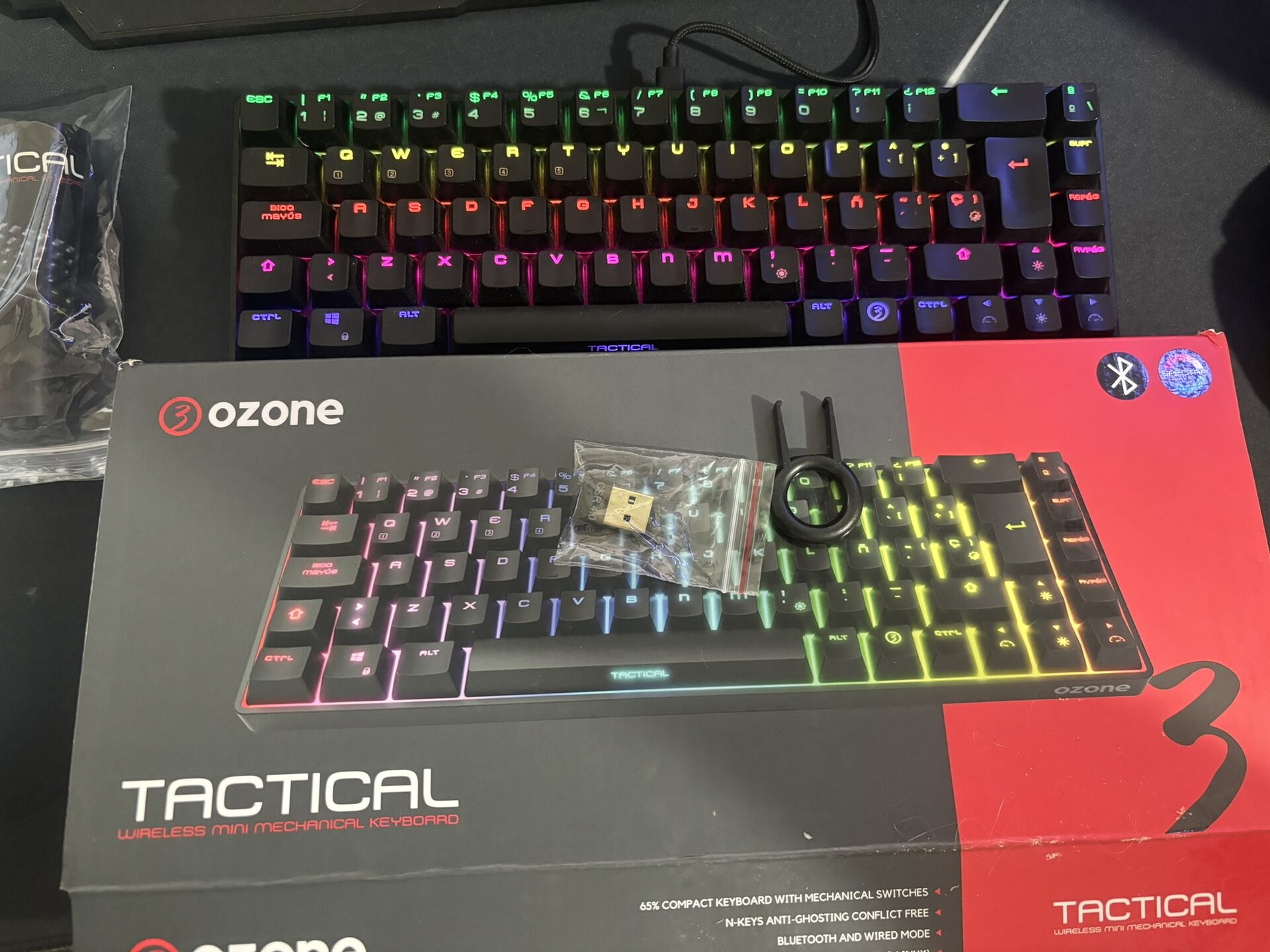 Teclado mini mecánico Ozone Tactical 65%