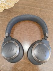 JBL Live 650BTNC