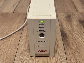 APC Back-UPS CS 325 be baterijos