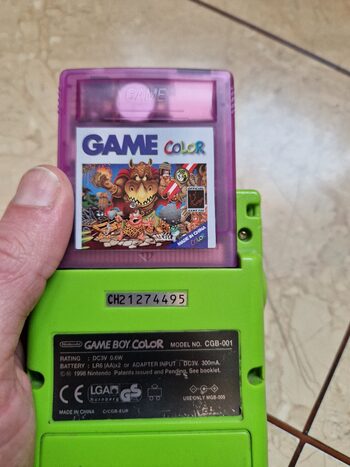 Game Boy Color su daug žaidimų