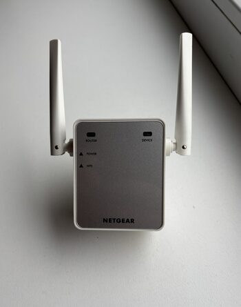 NETGEAR N300 EX2700