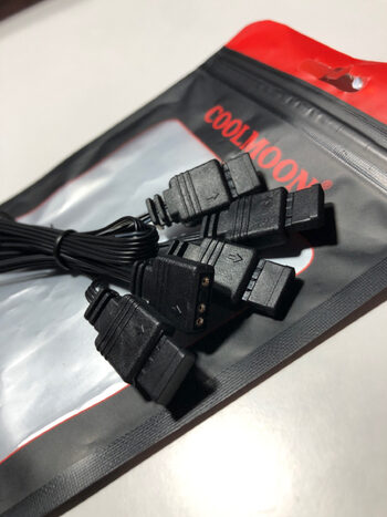 1 to 4 argb cable splitter 3pin šakotuvas