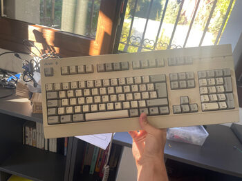 teclado vintage blanco