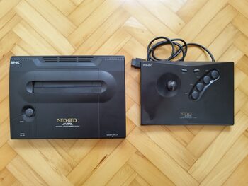 Neo Geo AES Japonesa con caja y Super Sidekicks 2