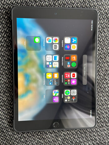 Get Apple iPad 10.2 64GB Space Gray (2021)