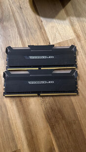 Vengeance LED 16gb (2x8gb) ddr4 3200mhz ramai