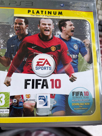 ps3 konsolė su žaidimais.