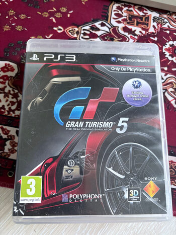 ps3 konsolė su žaidimais.