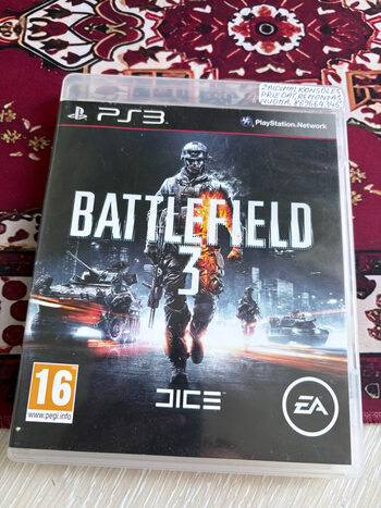 ps3 konsolė su žaidimais.