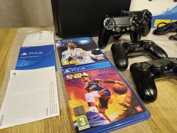 Ps4 slim +4 pultai +žaidimai 