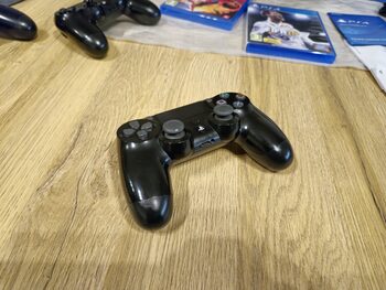 Ps4 slim +4 pultai +žaidimai 