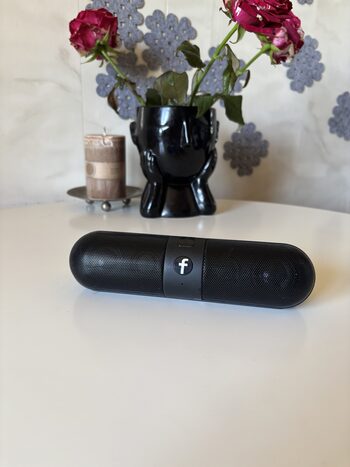 Nešiojama Gera Veikianti Juoda Bluetooth Kolonėlė Tvirta Kompaktiška Paprasta Ka