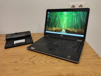 Dell Latitude E7440 FHD i5 8gb ram SSD ultrabook + dock