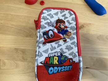 Mario kart home circuit + fundas coche + fundas para nintendo switch