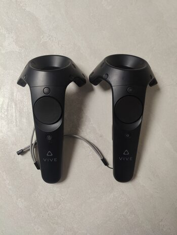 HTC Vive VR controllers. Pultai pulteliai