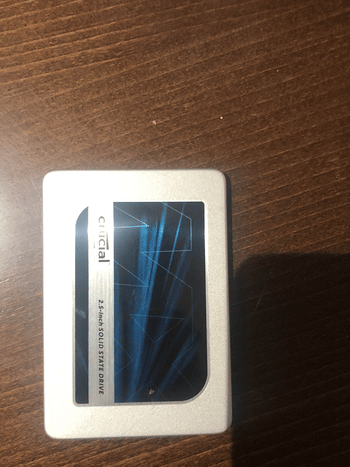 Crucial MX300 275 GB SSD Storage