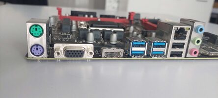 Gigabyte Intel B560M H So.1200 MicroATX DDR4 LGA1200 1 x PCI-E x16 Slots Motherboard for sale