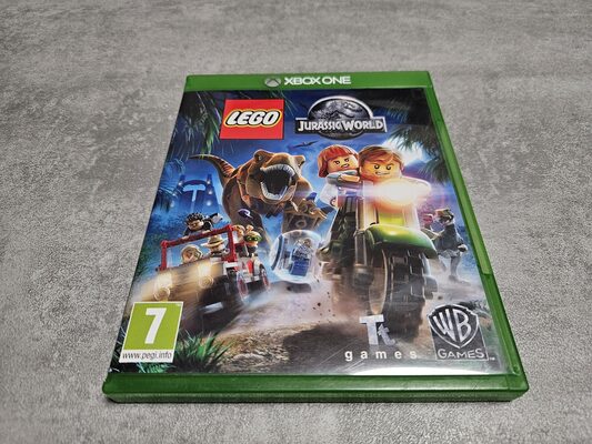 LEGO Jurassic World Xbox One