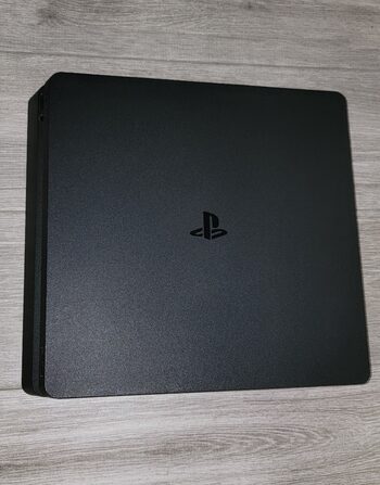 PS4 Slim 500gb + 1 juego