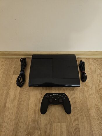 ps3 super slim 500gb atrištas su 61 žaidimu