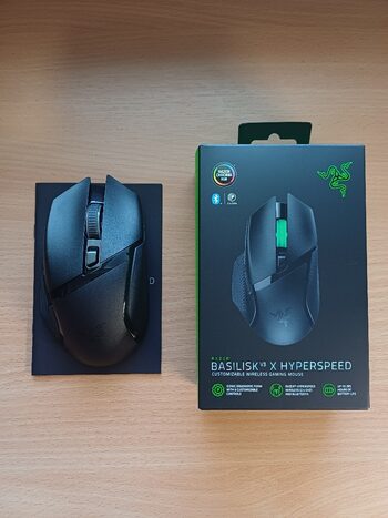 Razer Basilisk v3 X HyperSpeed su garantija