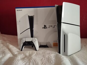 PlayStation 5 Slim, Black & White, 825GB sin uso