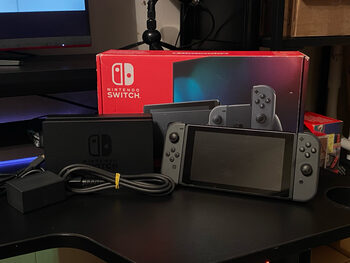 Nintendo Switch V2, 32GB, Gray (35)