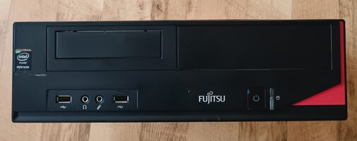 Fujitsu Esprimo E420