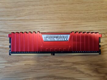 Corsair Vengeance 4GB DDR4 2133MHz RAM RED Operatyvioji atmintis